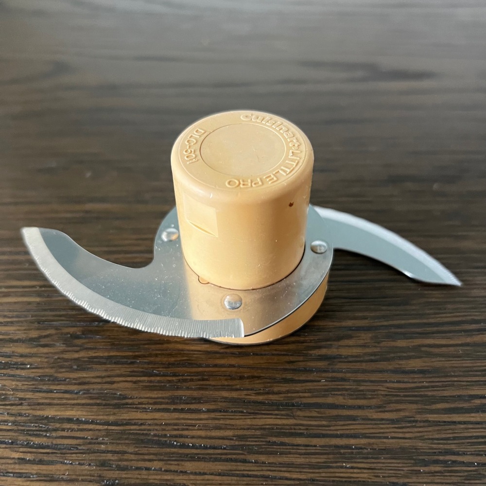 Vtg Cuisinart Little Pro DLC-501 Food Processor Replacement Chopping S-Blade Tan